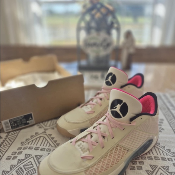 Jordan 38 low “fresh start” - Picture 1 of 4